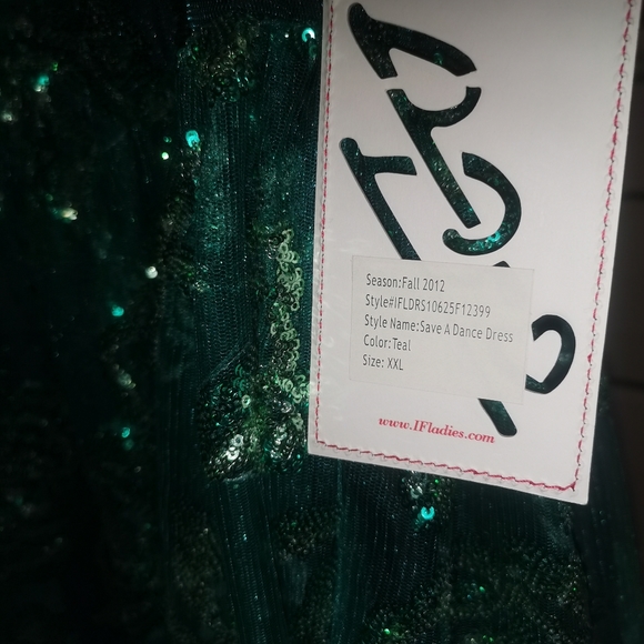 Save a dance dress xxl teal iron fist - Picture 4 of 6